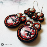 Náušnice červené a černé květy