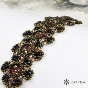 N&aacute;ramek s malovan&yacute;mi kabo&scaron;ony