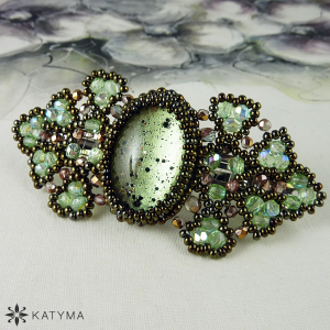 Spona malovan&yacute; ov&aacute;l