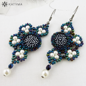 N&aacute;u&scaron;nice půlen&eacute; květy modrotisk