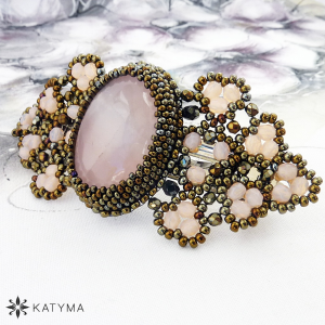 Spona růžen&iacute;n