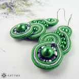Náušnice zelené ornamenty se stříbrem